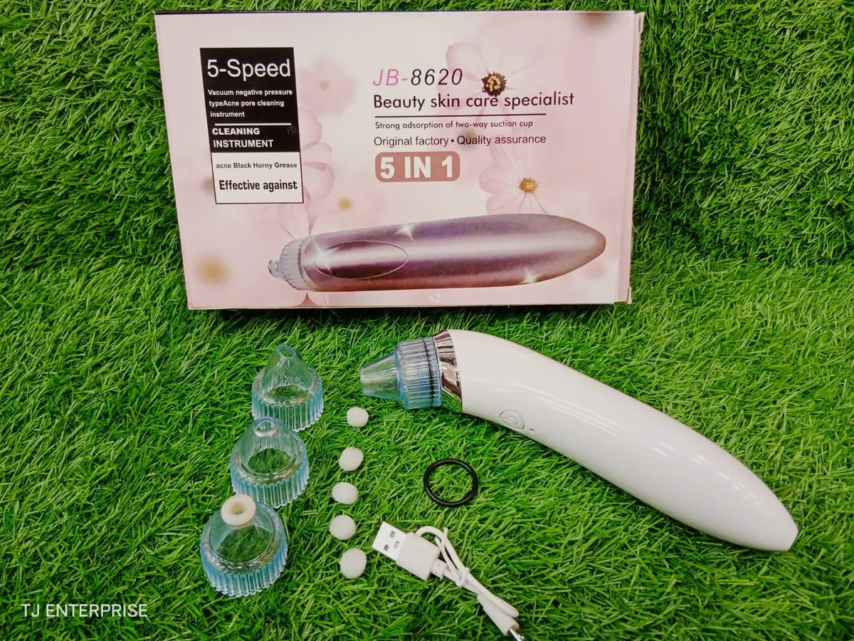 JB-8620 5-in-1 Blackhead Remover Vacuum