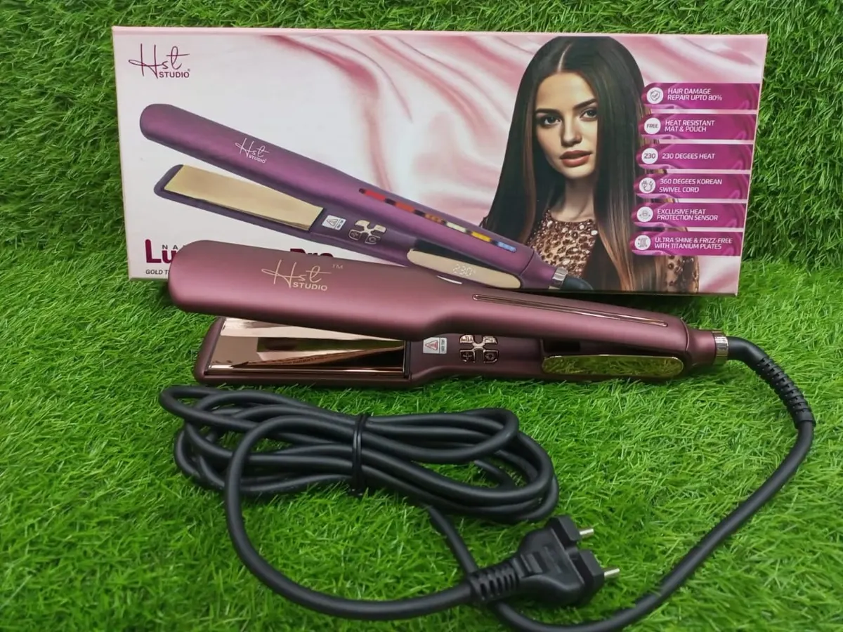 HST Studio Luxe Pro Titanium Hair Straightener