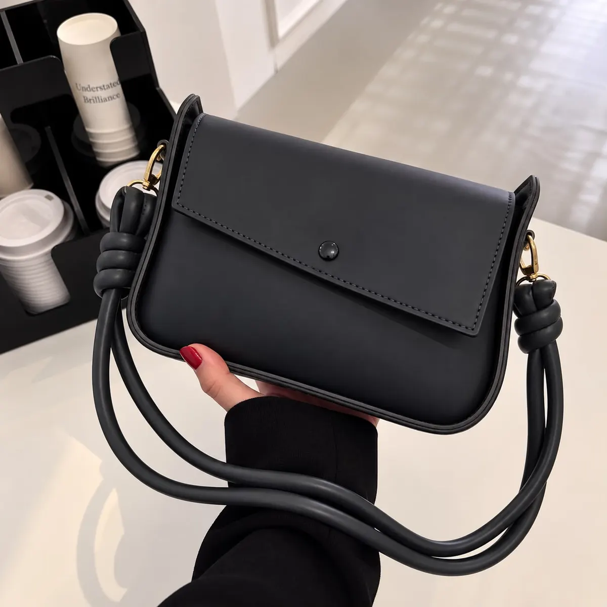 High Quality Knot Strap Cross Body Bag — view 3